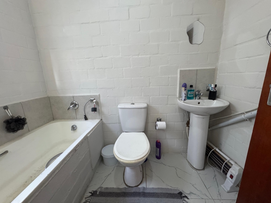 2 Bedroom Property for Sale in Sunset Glen Western Cape